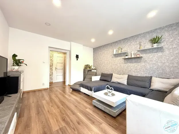 Prodej bytu 4+1, Krnov, Tyršova, 84 m2