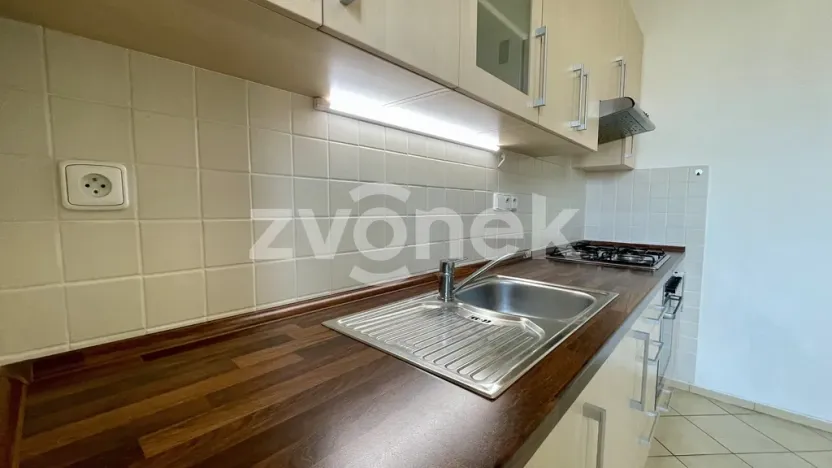 Pronájem bytu 1+1, Zlín, Bratří Jaroňků, 37 m2