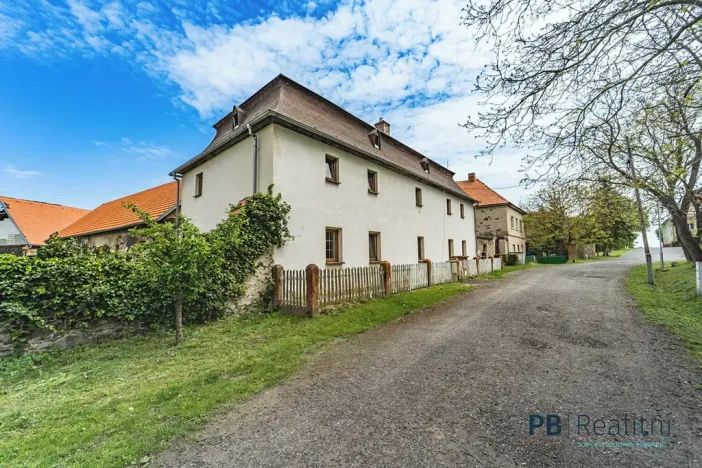 Prodej rodinného domu, Krásný Dvůr, 300 m2