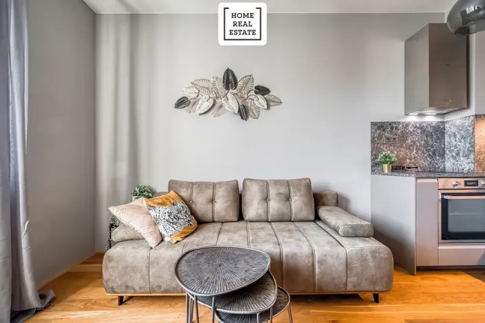 Pronájem bytu 2+kk, Praha - Strašnice, Černokostelecká, 40 m2