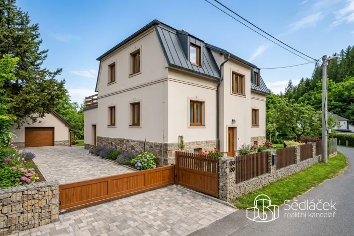 Prodej vícegeneračního domu, Nejdek, Limnická, 280 m2