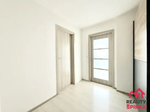 Pronájem bytu 1+kk, Svitavy - Město, náměstí Míru, 39 m2
