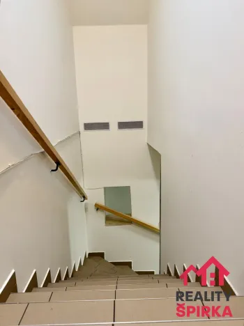 Pronájem bytu 1+kk, Svitavy - Město, náměstí Míru, 39 m2