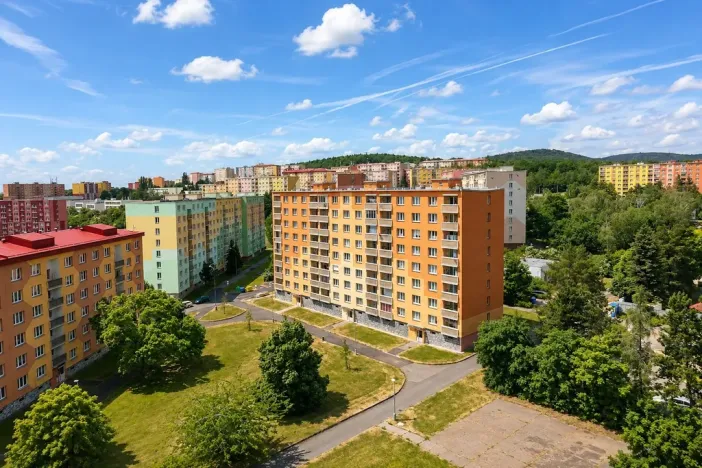 Prodej bytu 2+1, Chomutov, Pod Břízami, 51 m2