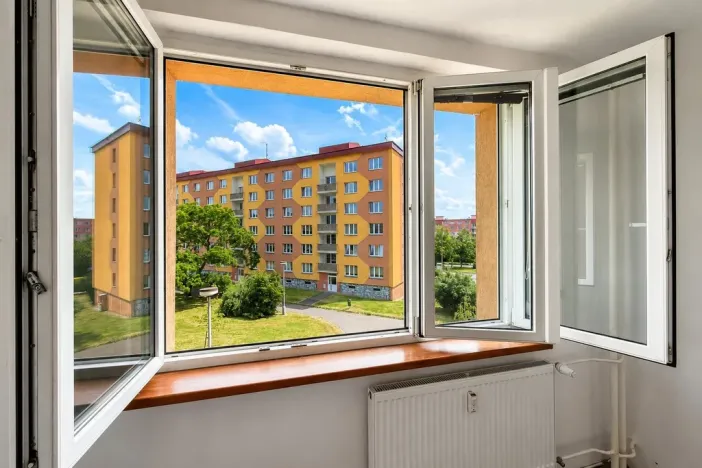 Prodej bytu 2+1, Chomutov, Pod Břízami, 51 m2