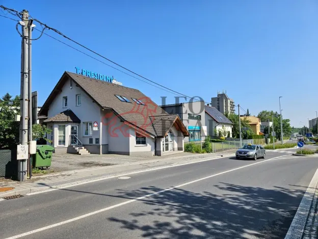 Pronájem kanceláře, Kopřivnice, Záhumenní, 42 m2