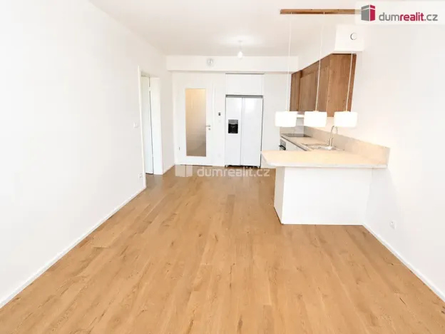 Pronájem bytu 2+kk, Praha - Břevnov, Bělohorská, 60 m2