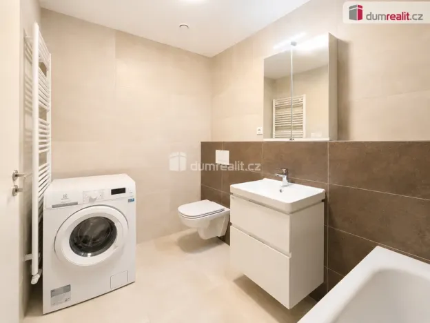 Pronájem bytu 2+kk, Praha - Břevnov, Bělohorská, 60 m2
