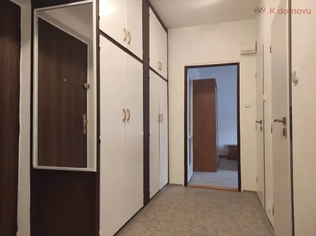 Pronájem bytu 2+1, Zlín - Malenovice, Chelčického, 57 m2