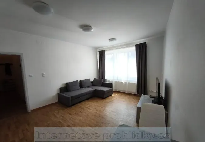 Pronájem bytu 2+1, Kladno, 57 m2