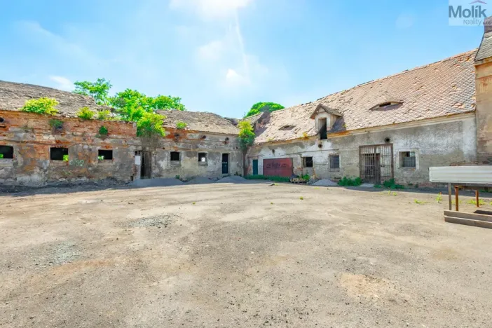 Prodej zemědělského objektu, Zabrušany - Všechlapy, 1415 m2
