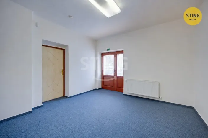Pronájem obchodního prostoru, Zlín, třída Tomáše Bati, 69 m2