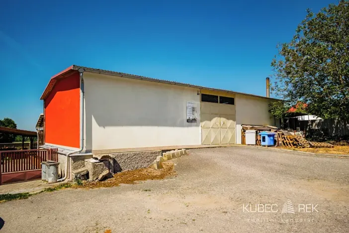 Pronájem skladu, Opařany, 170 m2