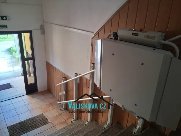 Prodej bytu 4+1, Chropyně, Nádražní, 86 m2