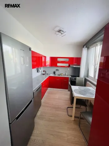 Pronájem bytu 3+1, Březník, 68 m2