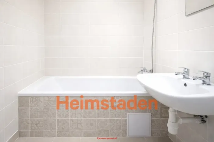 Pronájem bytu 2+1, Havířov - Město, Bludovická, 53 m2