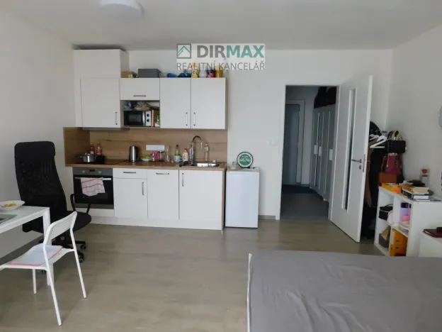 Pronájem bytu 1+kk, Plzeň - Bolevec, Studentská, 42 m2