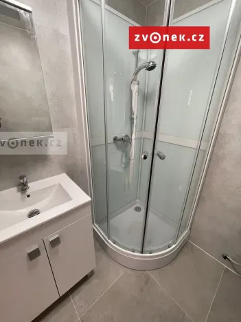 Pronájem bytu 1+1, Zlín, Javorová, 35 m2