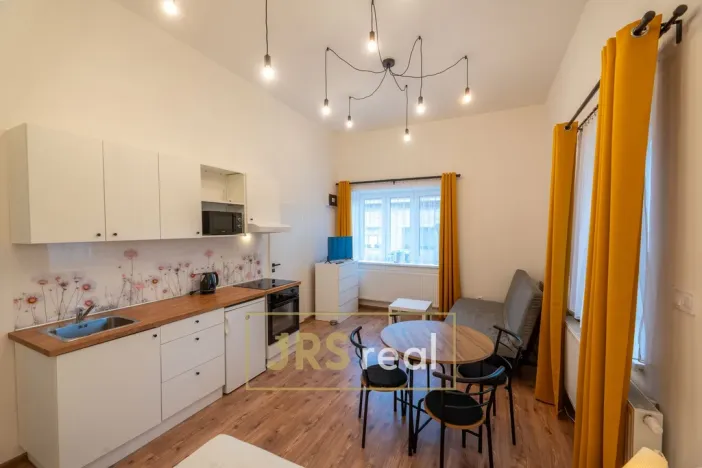Pronájem bytu 1+kk, Uherský Ostroh, 30 m2