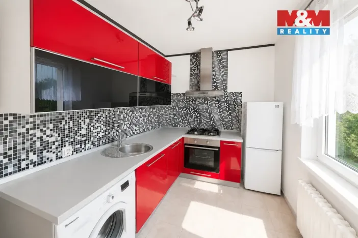Prodej bytu 3+1, Karviná - Ráj, Božkova, 56 m2