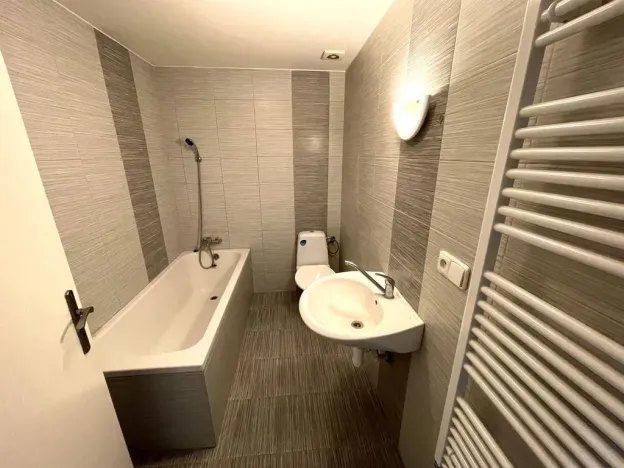 Pronájem bytu 2+kk, Plzeň - Malesice, Malesická náves, 56 m2