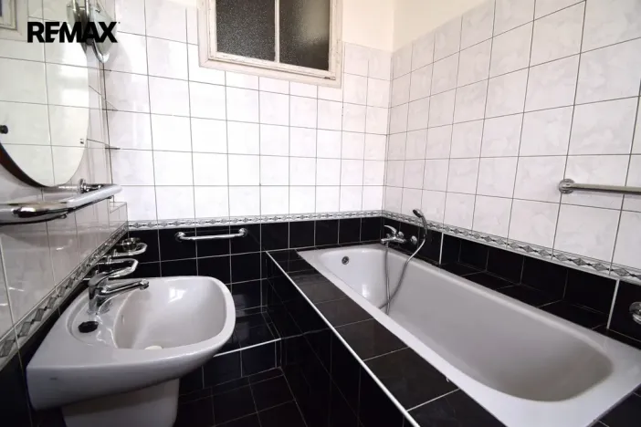 Pronájem bytu 1+kk, Písek, Chelčického, 66 m2