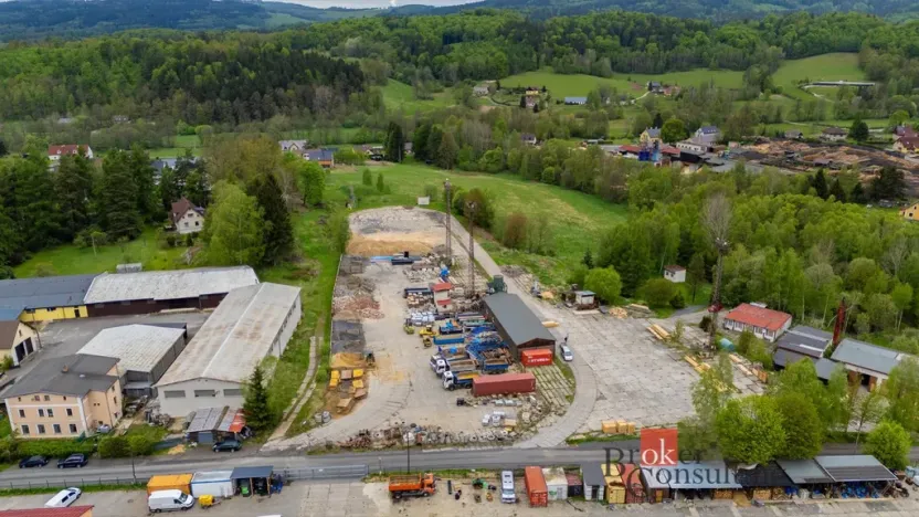 Prodej komerčního pozemku, Mníšek, Nádražní, 20448 m2