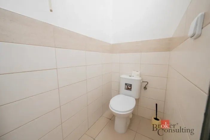 Prodej obchodního prostoru, Jablonec nad Nisou, Kokonínská, 118 m2