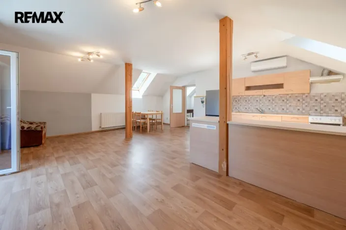 Prodej vícegeneračního domu, Kvasiny, 200 m2