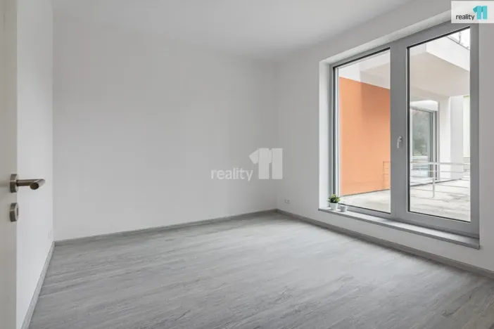 Pronájem bytu 3+kk, Praha - Libeň, V Holešovičkách, 96 m2