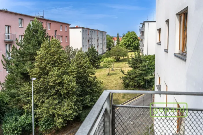Pronájem bytu 3+kk, Praha, Nehvizdská, 69 m2