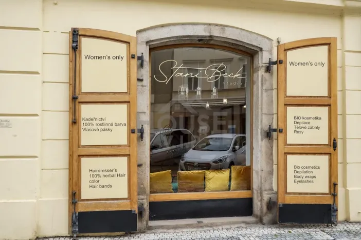 Pronájem obchodního prostoru, Praha - Nové Město, Petrská, 63 m2