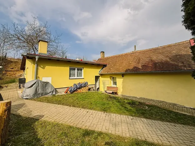 Prodej činžovního domu, Červené Pečky, Dobešovice, 617 m2