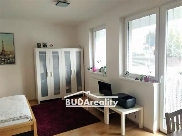 Pronájem bytu 1+kk, Zlín, Březnická, 53 m2