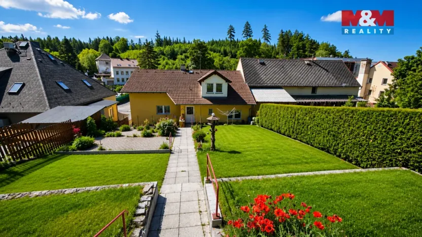 Prodej rodinného domu, Karlovy Vary - Hůrky, Pražská silnice, 240 m2