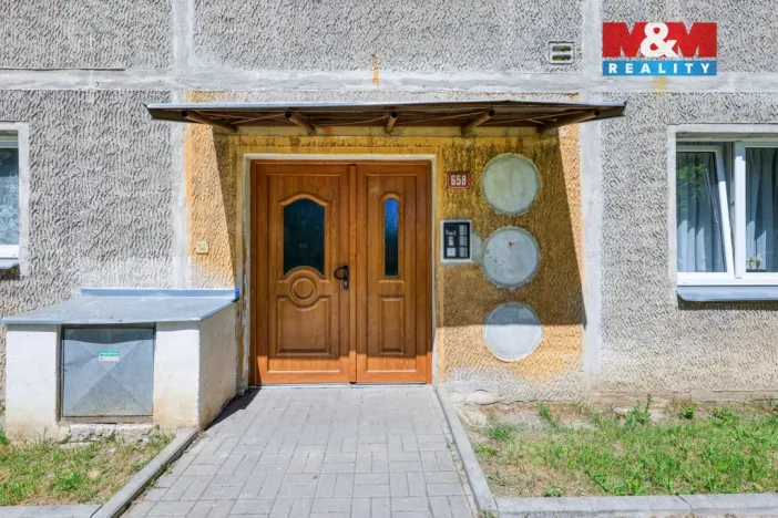 Prodej bytu 2+1, Rotava, Sídliště, 54 m2