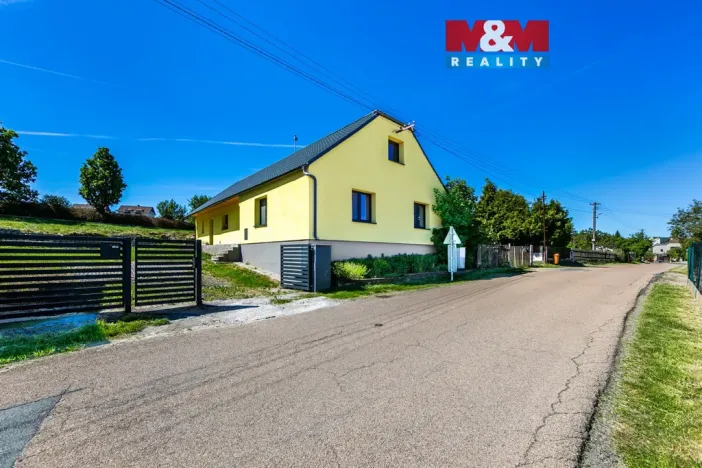 Prodej rodinného domu, Hrádek, Na ovčíně, 119 m2