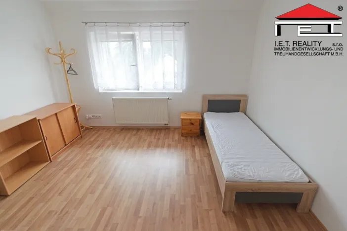 Pronájem bytu 2+1, Praha - Kbely, Svijanská, 54 m2