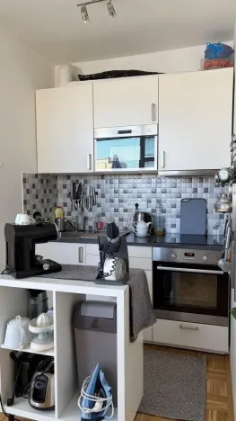 Pronájem bytu 2+kk, Praha - Hlubočepy, Voskovcova, 45 m2