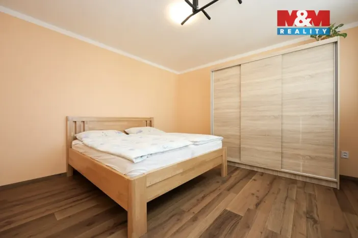 Prodej bytu 3+1, Šumperk, Finská, 72 m2