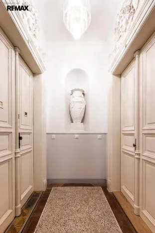 Pronájem bytu 2+kk, Praha - Vinohrady, Korunní, 65 m2