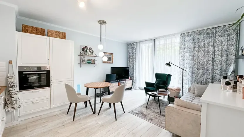 Prodej bytu 2+kk, Praha - Košíře, Hlaváčkova, 56 m2