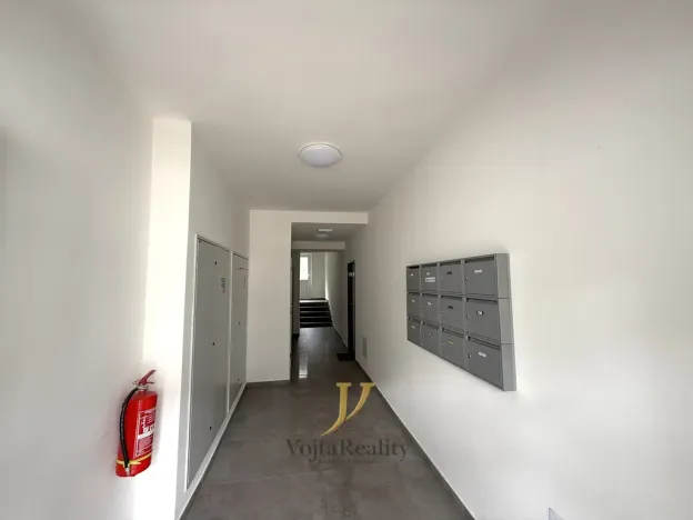 Pronájem bytu 1+kk, Olomouc, Bořivojova, 28 m2