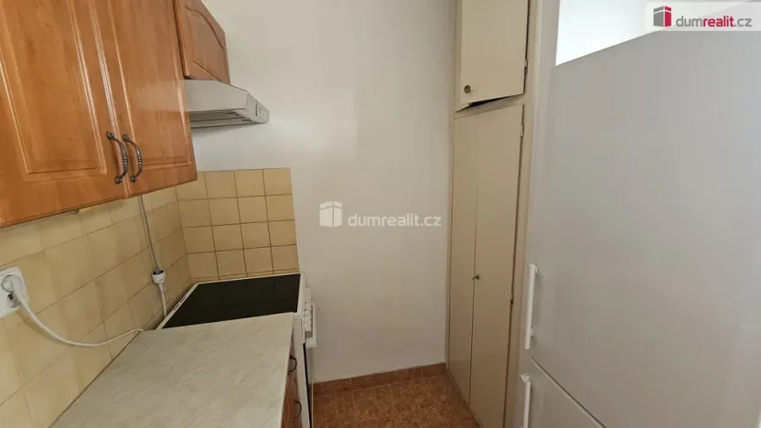 Pronájem bytu 2+1, Praha - Dejvice, Generála Píky, 53 m2