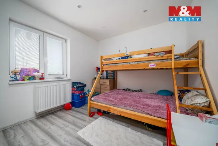 Prodej rodinného domu, Mařenice, 1190 m2