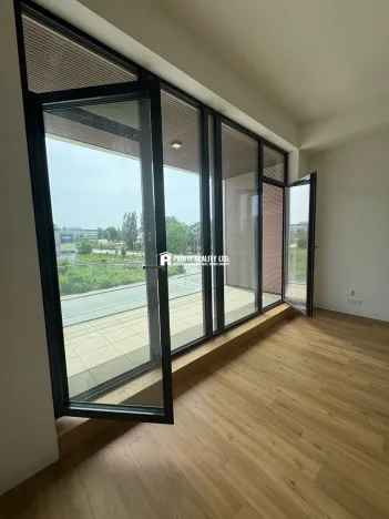 Pronájem bytu 2+kk, Praha - Žižkov, Malešická, 50 m2