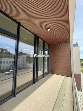 Pronájem bytu 2+kk, Praha - Žižkov, Malešická, 50 m2