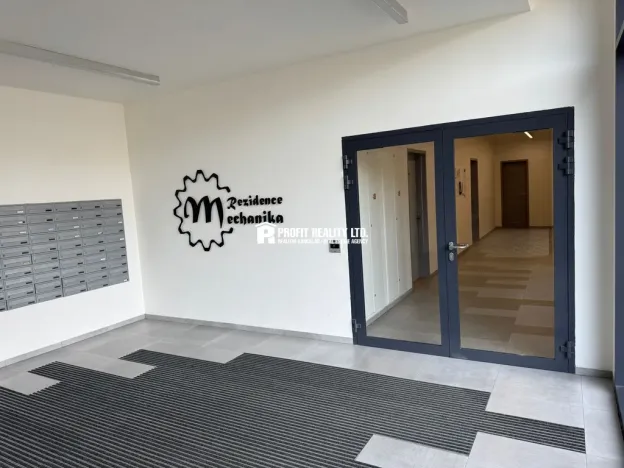 Pronájem bytu 2+kk, Praha - Žižkov, Malešická, 50 m2
