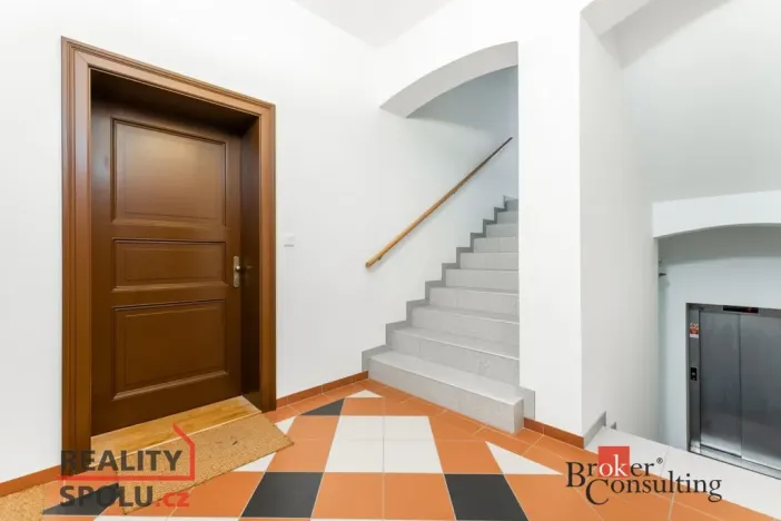 Pronájem bytu 2+kk, Praha - Žižkov, Víta Nejedlého, 48 m2