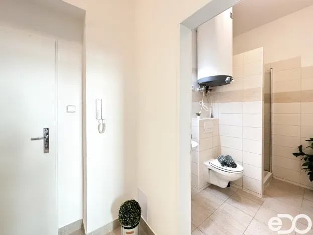 Pronájem bytu 2+kk, Jablonec nad Nisou, Fügnerova, 39 m2